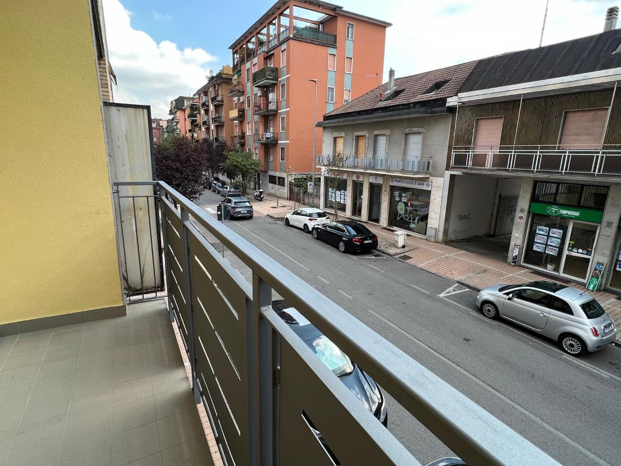 Duomo A 20 Minuti Netflix Wifi Da Juls Home Роццано Екстер'єр фото